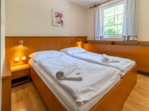 Penzion Eka Brezno Exteriör bild